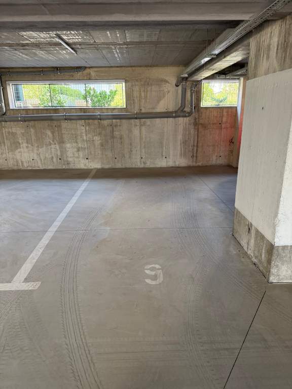 Loc de parcare interior de închiriat în Pipera, Voluntari
