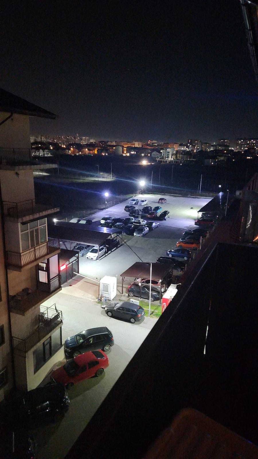 Loc de parcare exterior de închiriat în Strada Gladiolelor, Rosu