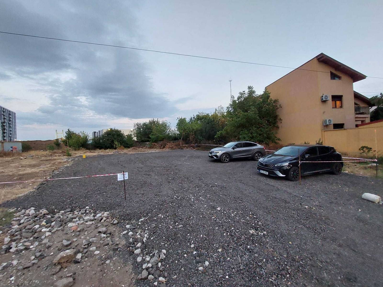 Loc de parcare exterior de închiriat în Intrarea Punții 250m, Sectorul 6 – fotografia 2
