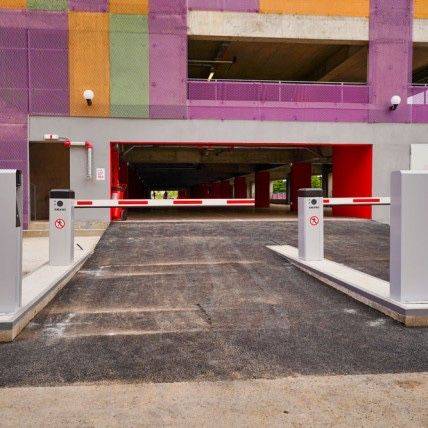 Loc de parcare interior de închiriat în Titan - Balta Albă, Sectorul 3 – fotografia 2