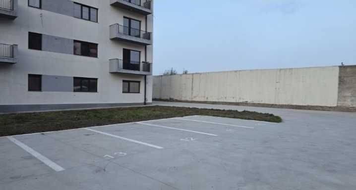 Loc de parcare exterior de închiriat în Strada Breaza 25, Constanta