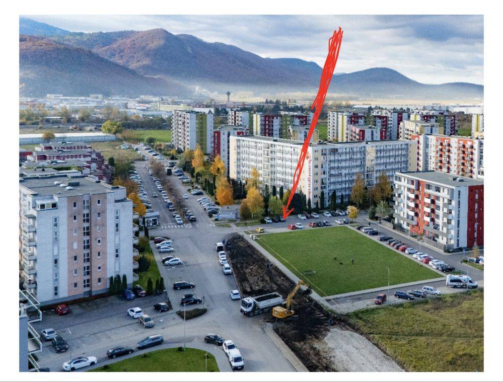 Loc de parcare exterior de închiriat în Strada Lebedei 2, Brasov
