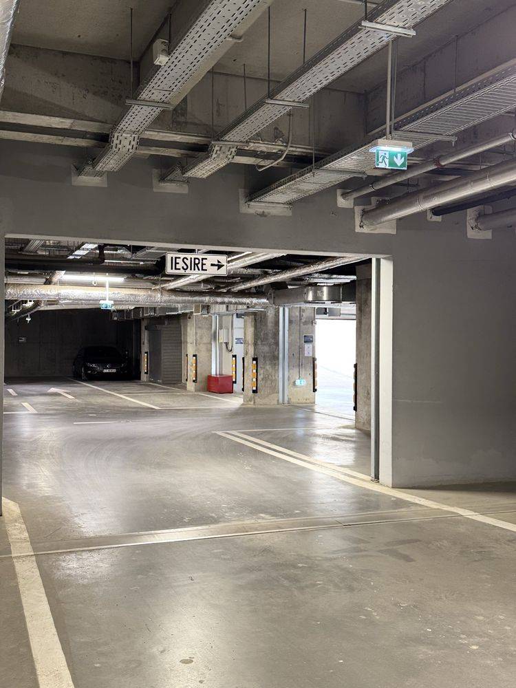 Loc de parcare interior de închiriat în Strada Fabrica de Glucoza, Sectorul 2