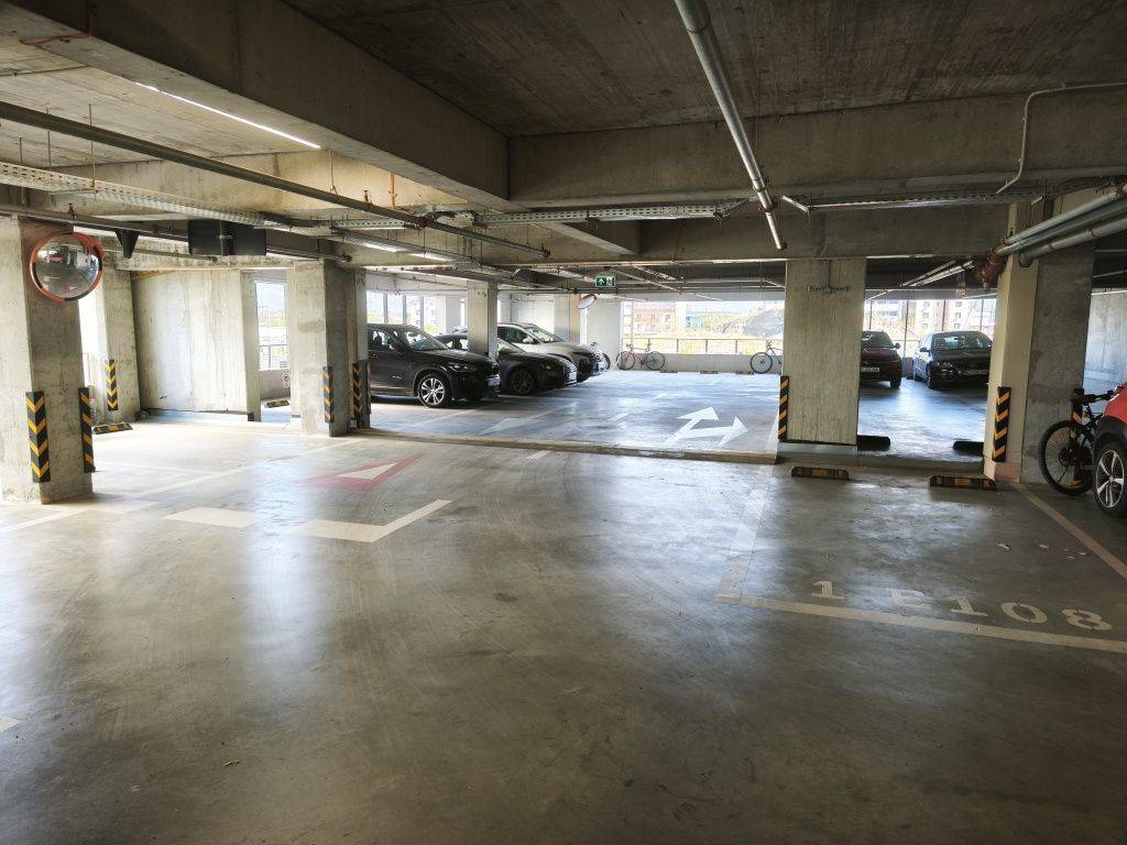 Loc de parcare interior de închiriat în Centru, Iasi – fotografia 2