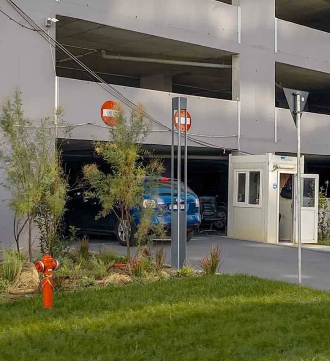 Loc de parcare de închiriat în Tei - Toboc, Sectorul 2