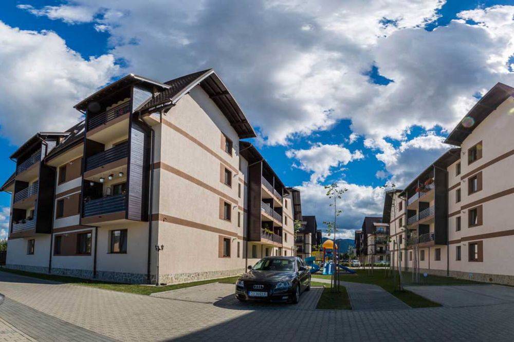 Loc de parcare exterior de închiriat în Strada Argintului 60, Brasov