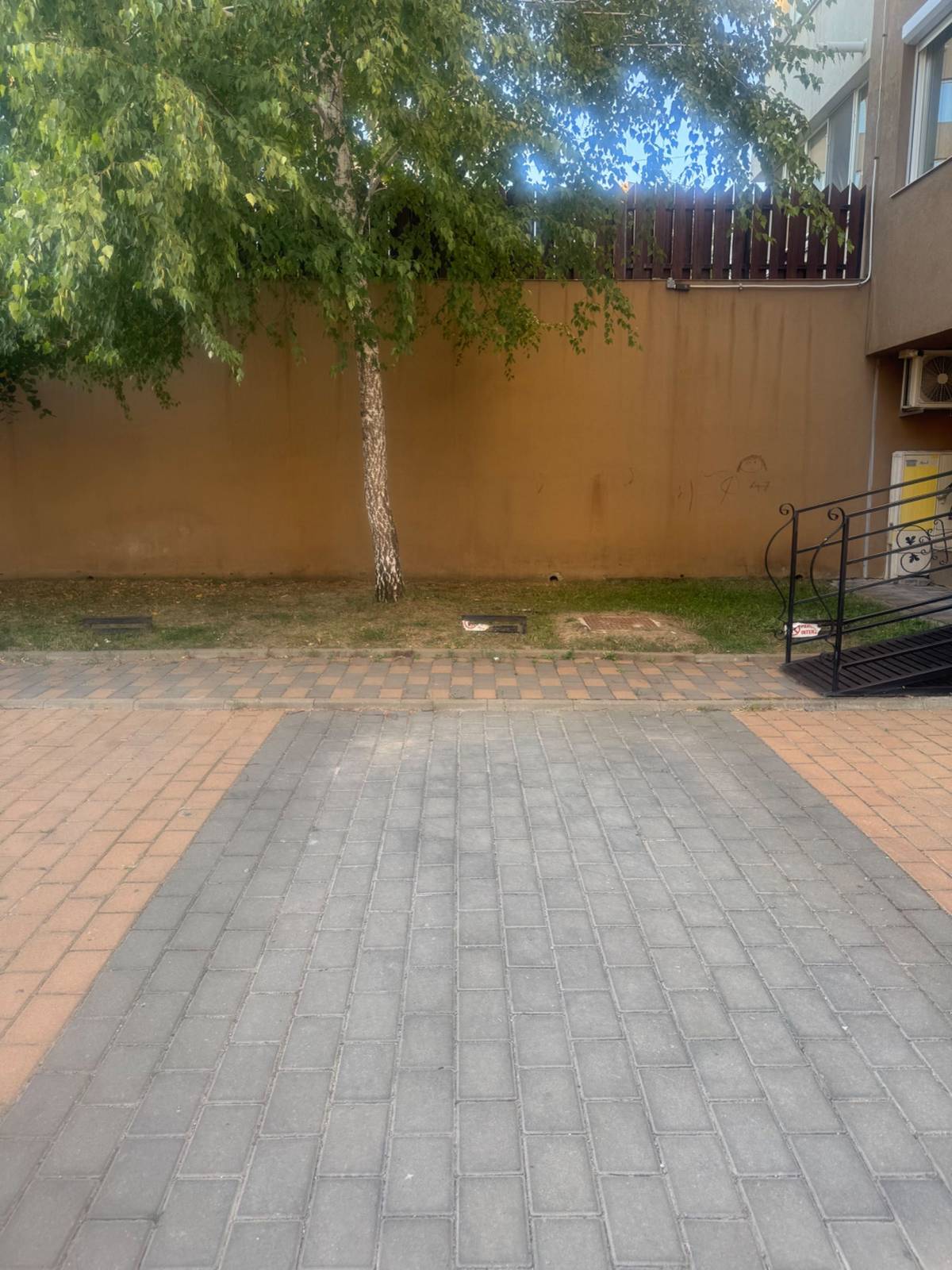 Loc de parcare de închiriat în Valea Lupului