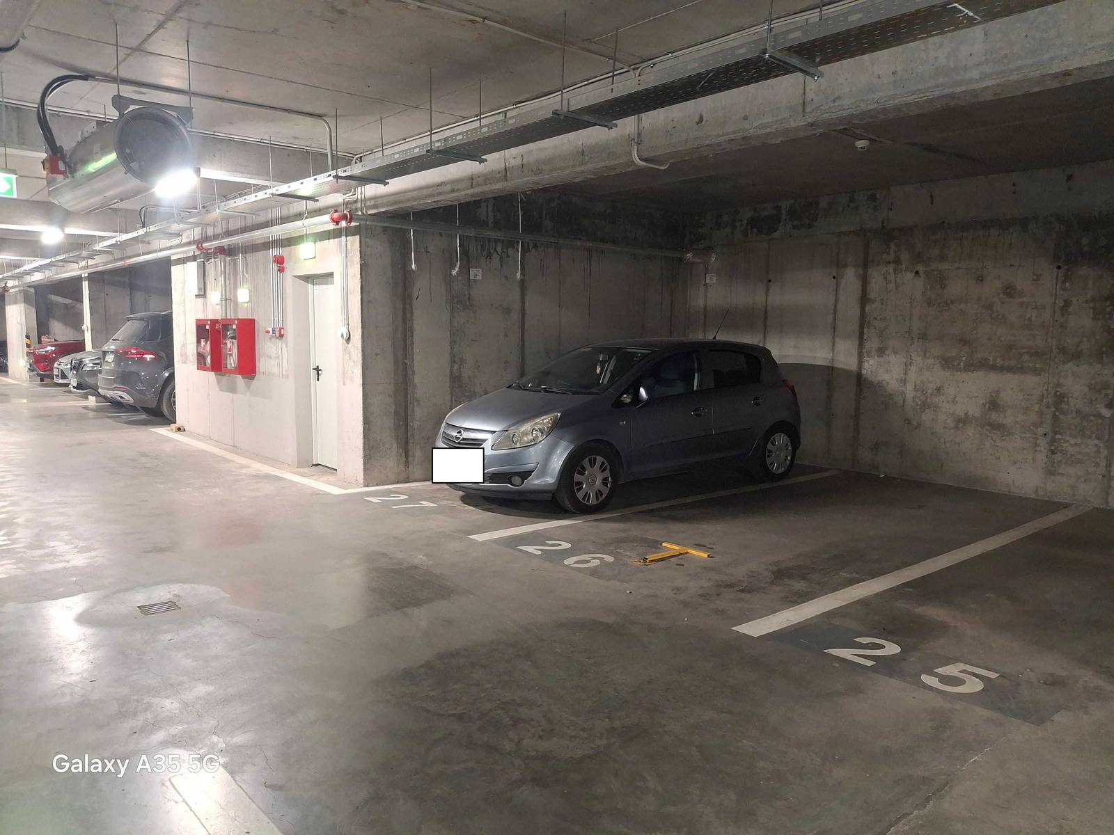 Loc de parcare interior de închiriat în Strada Rotașului, Sectorul 3