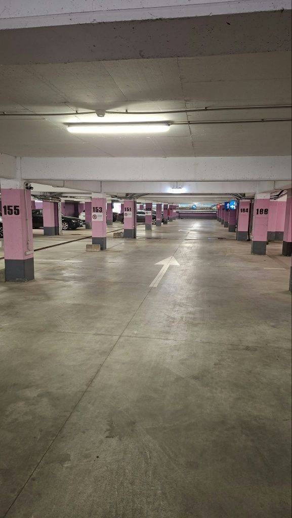 Loc de parcare interior de închiriat în Centru, Iasi