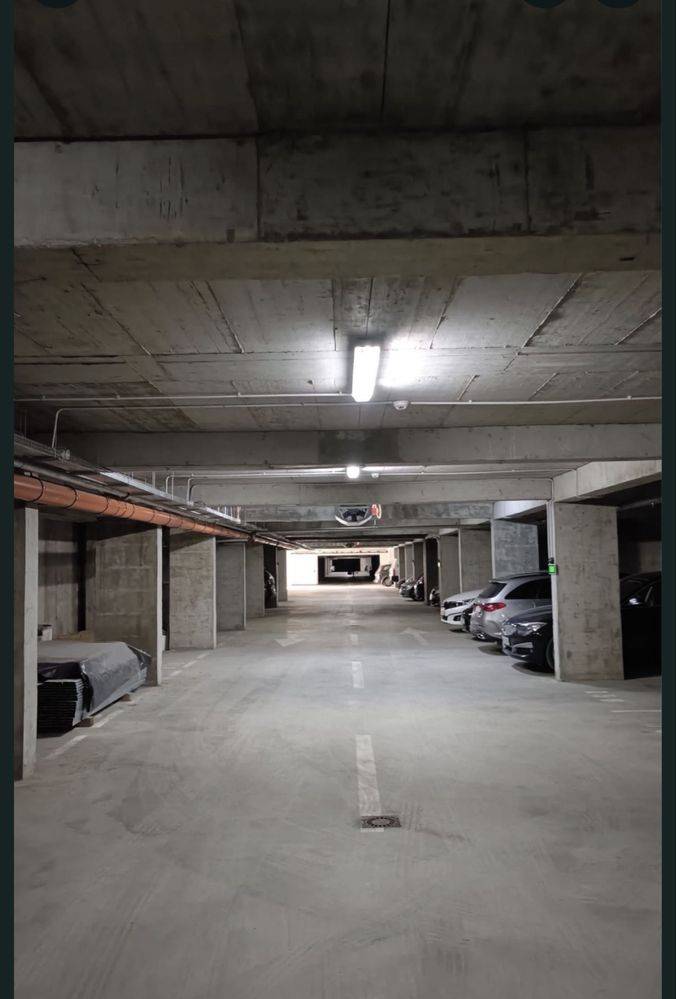Loc de parcare interior de închiriat în Calea Moților, Cluj-Napoca