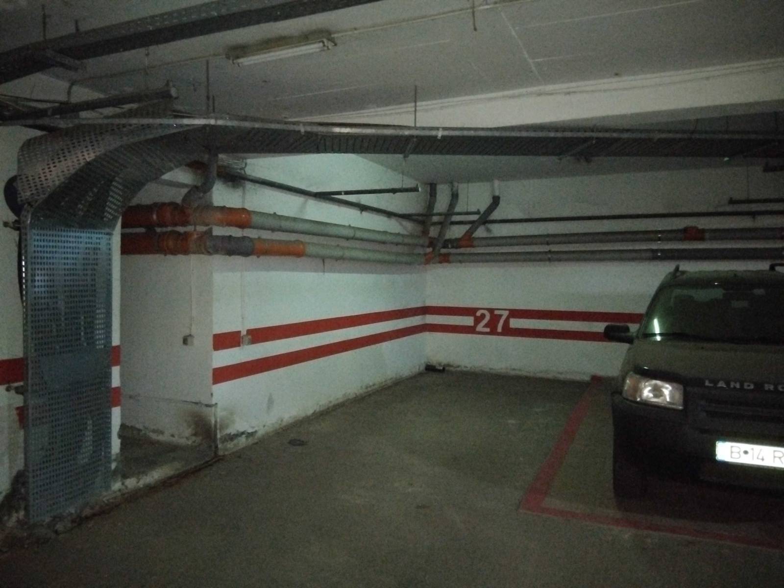 Loc de parcare interior de închiriat în Splaiul Independenței, Sectorul 6