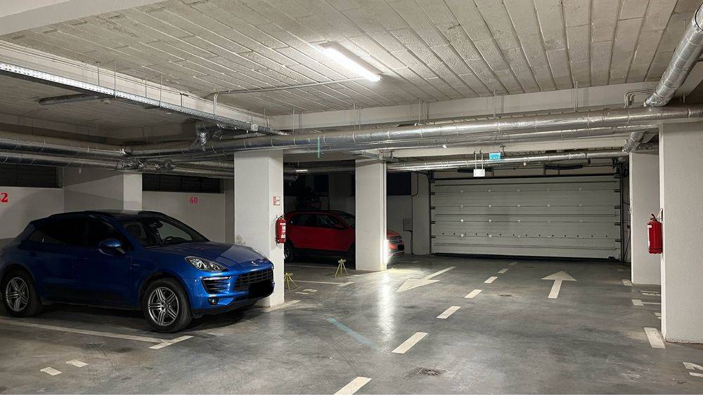 Loc de parcare interior de închiriat în Strada Poștașului, Sectorul 3 – fotografia 2