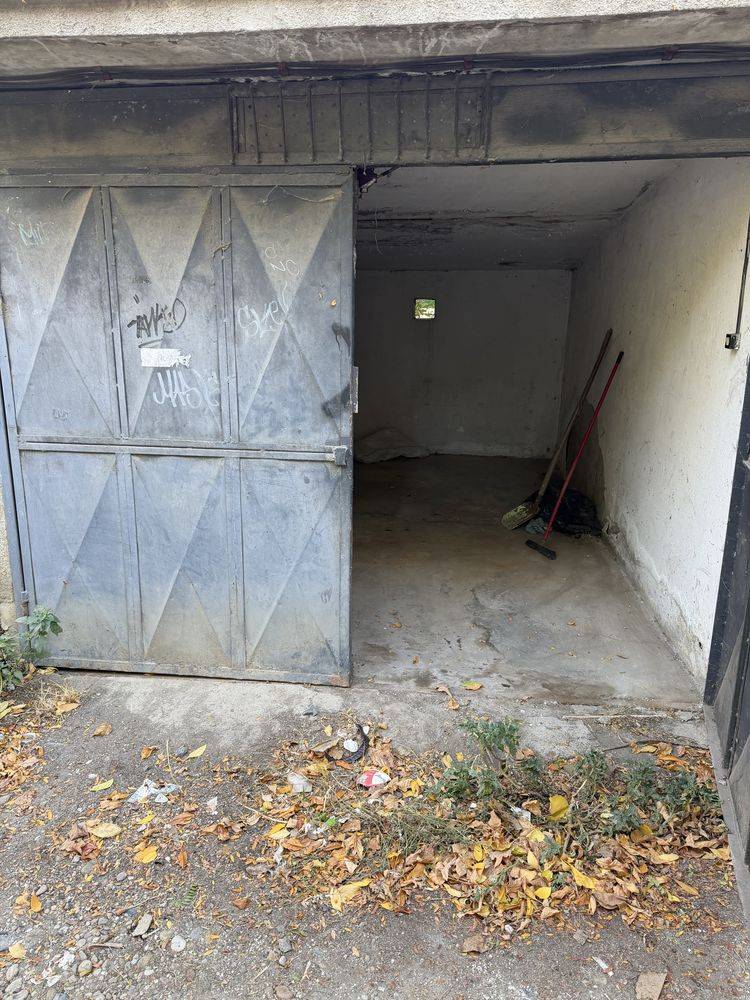 Loc de parcare tip garaj de închiriat în Cetate, Timisoara – fotografia 2