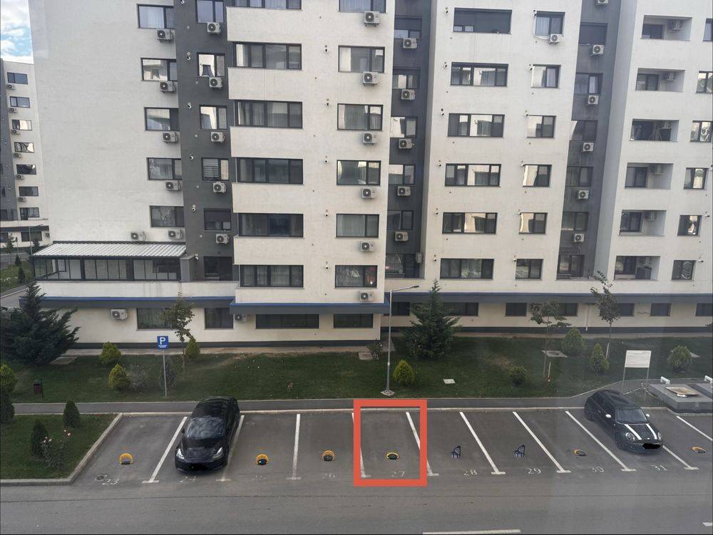 Loc de parcare exterior de închiriat în Bulevardul Pipera, Voluntari