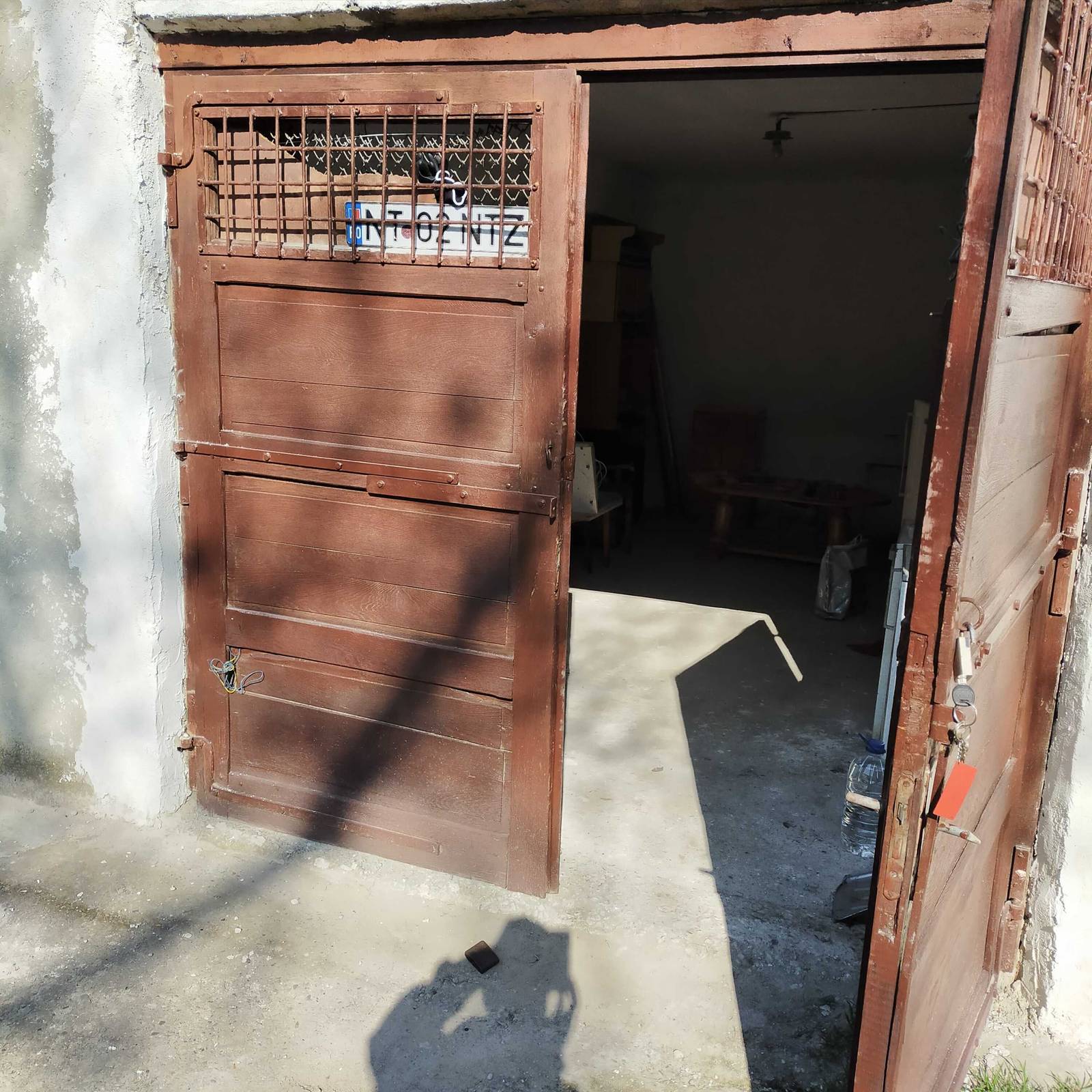 Loc de parcare interior de închiriat în Cartier Tei, Piatra Neamt