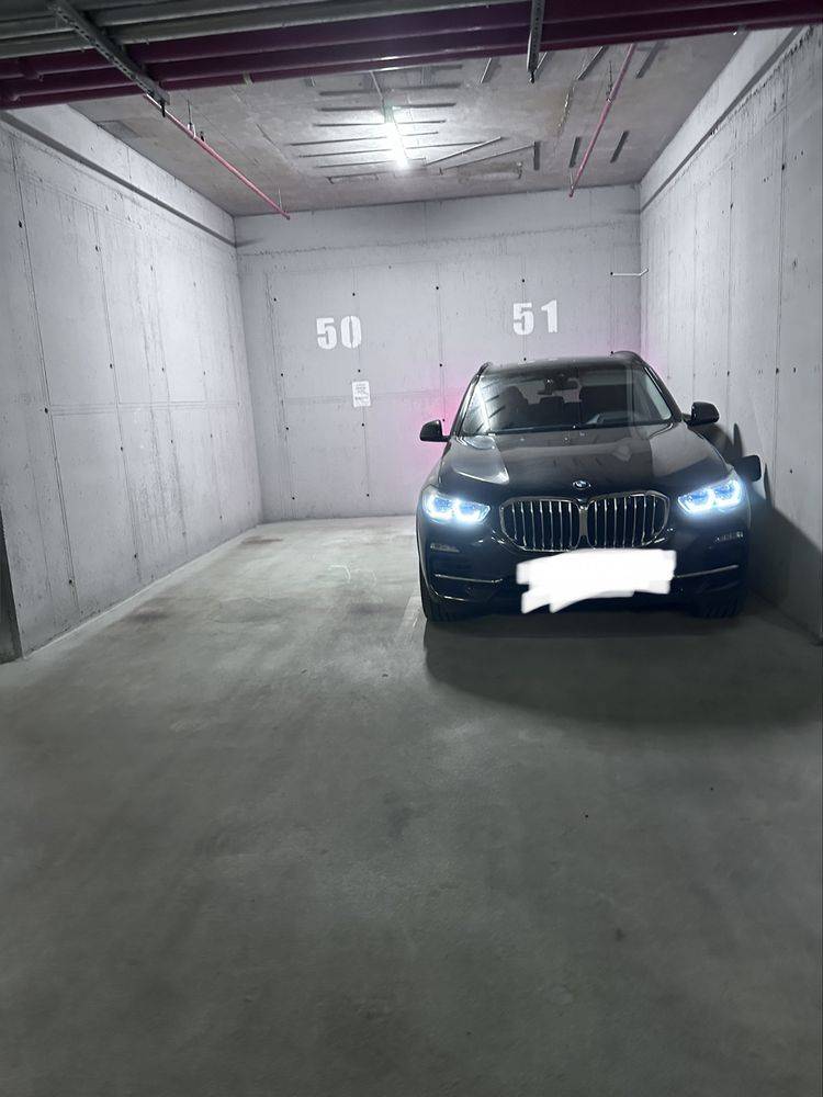 Loc de parcare interior de închiriat în Strada Mihail Sebastian 1, Sectorul 5