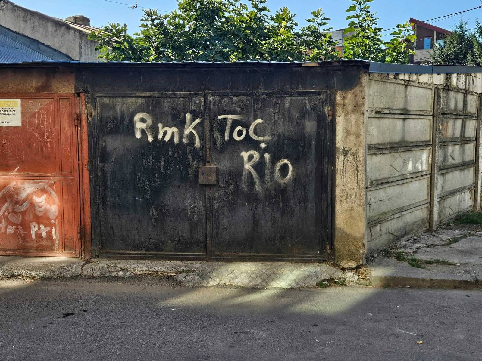 Loc de parcare tip garaj de închiriat în Obor, Constanta – fotografia 2