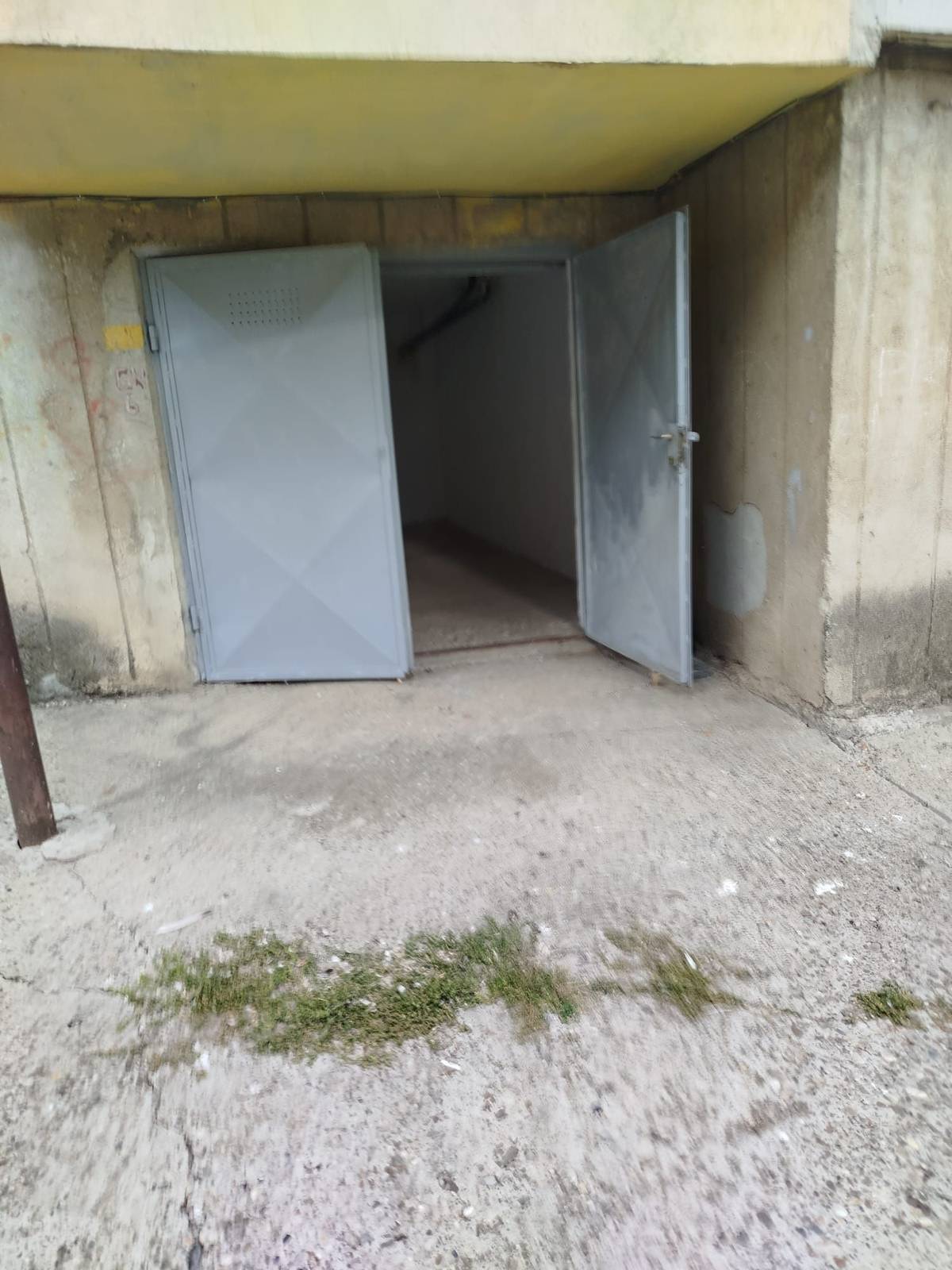 Loc de parcare tip garaj de închiriat în Centru, Iasi – fotografia 4