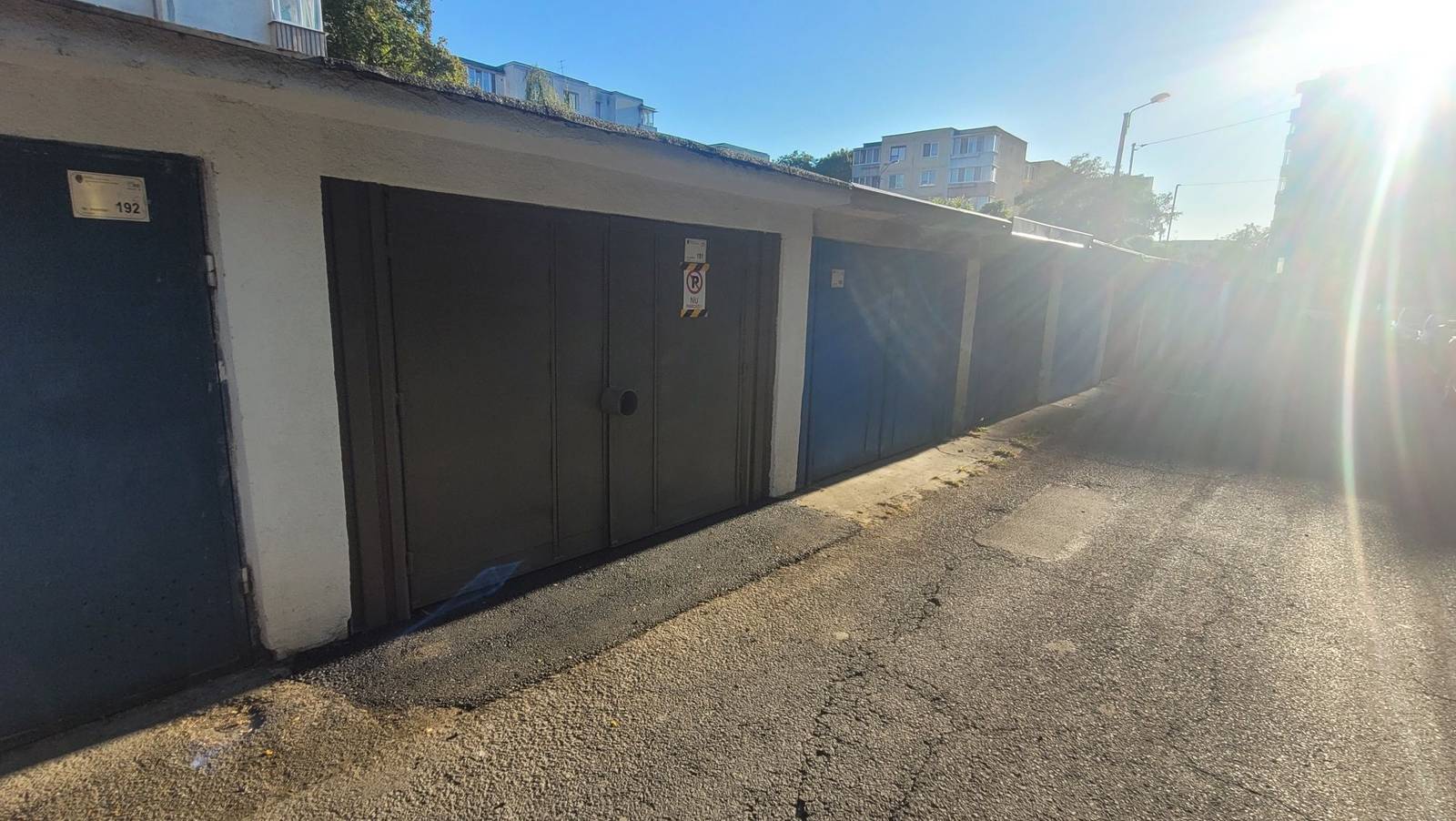 Loc de parcare tip garaj de închiriat în Strada Banat, Targu-Mures – fotografia 2