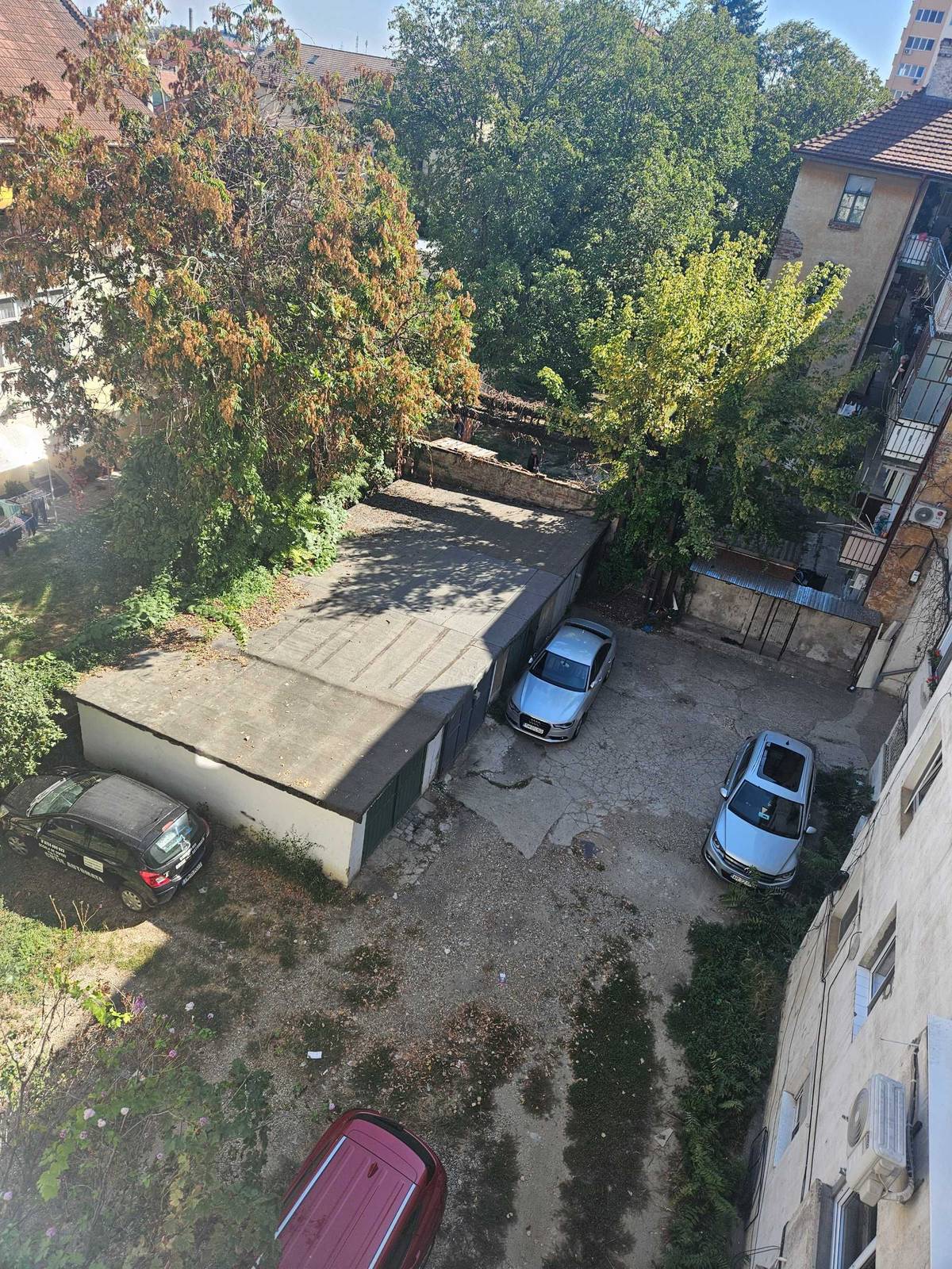 Loc de parcare tip garaj de închiriat în Strada Deliblata 1, Timisoara – fotografia 2
