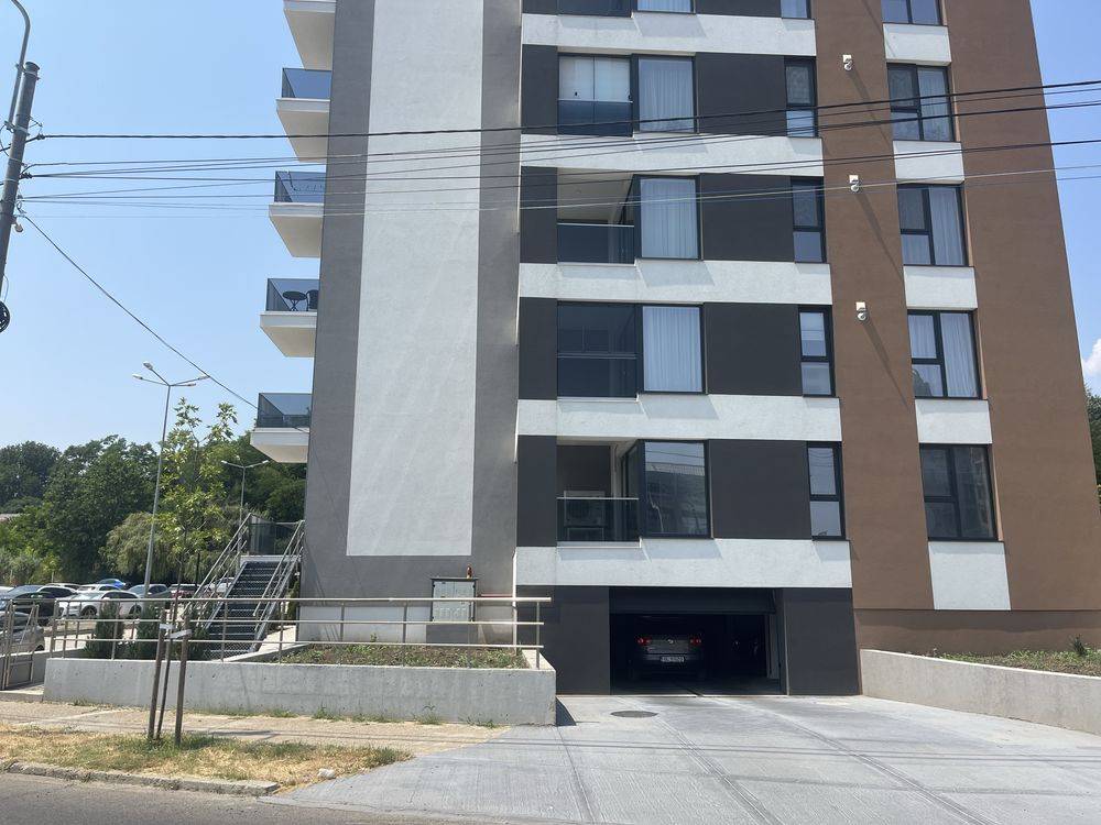 Loc de parcare interior de închiriat în Țiglina 1, Galati – fotografia 2
