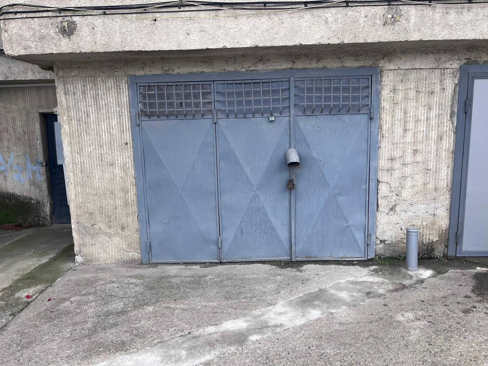 Loc de parcare tip garaj de închiriat în Calea lui Traian 180, Ramnicu Valcea – fotografia 2