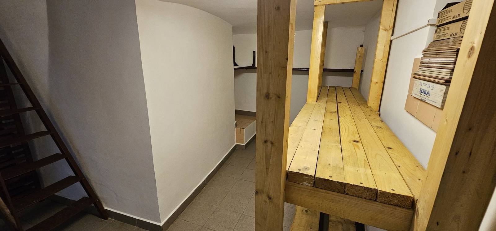 Loc de parcare tip garaj de închiriat în Libertății, Targu-Mures – fotografia 3