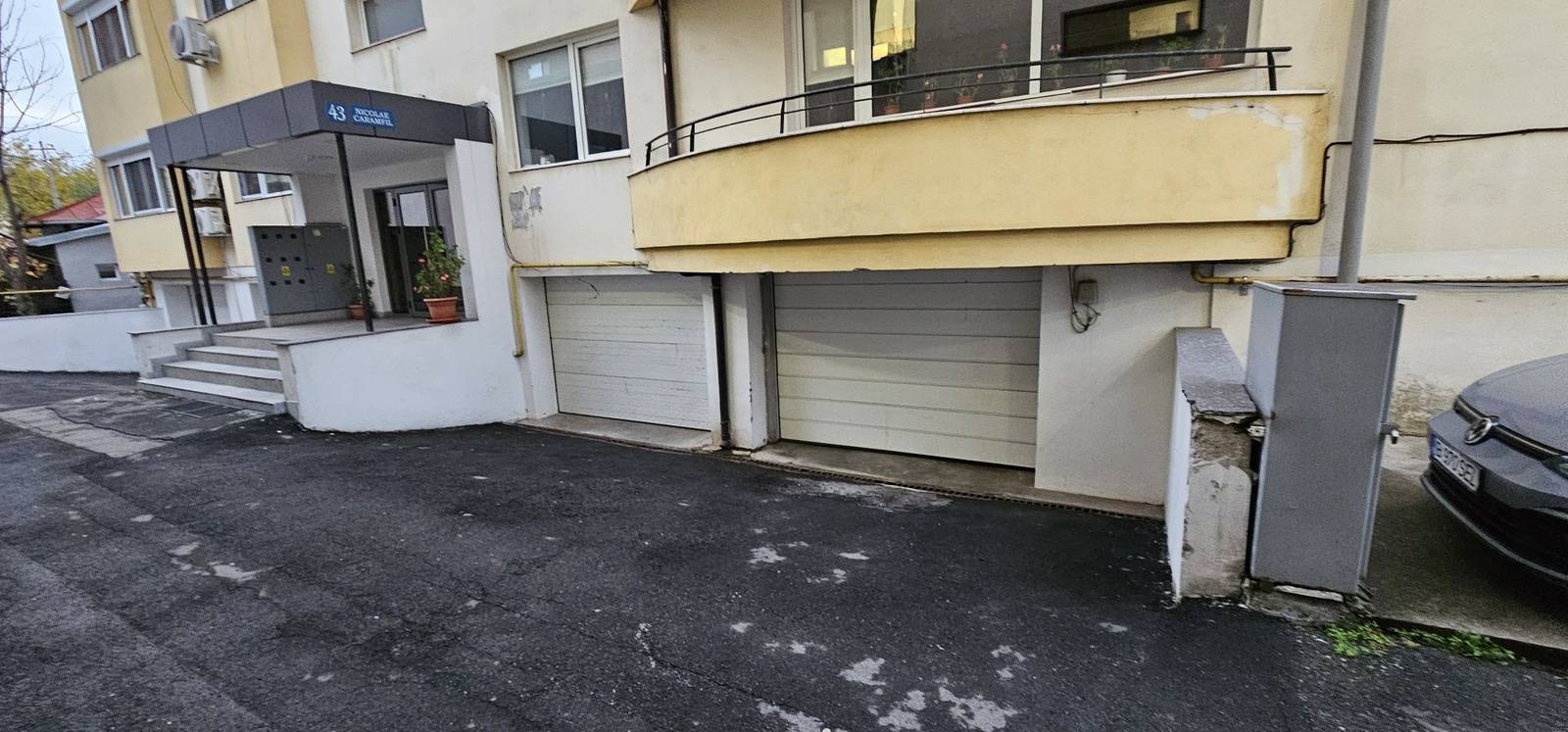 Loc de parcare interior de închiriat în Strada Caramfil 43, Baneasa – fotografia 3