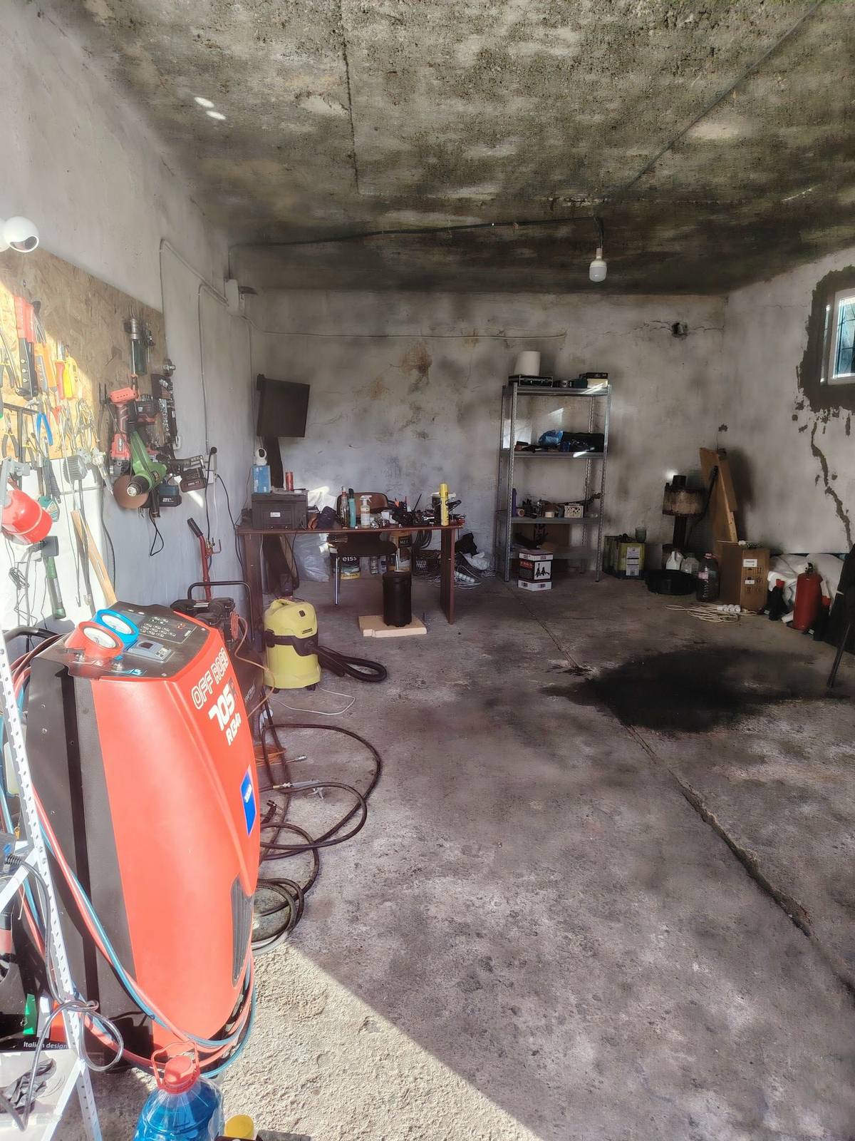 Loc de parcare interior de închiriat în Strada Gării, Pitesti – fotografia 2