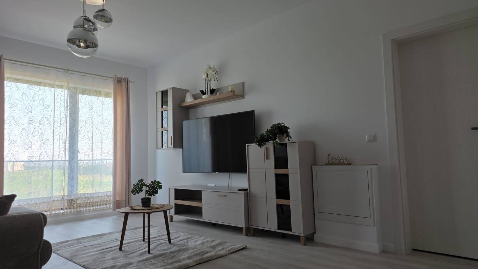 Loc de parcare interior de închiriat în Centru, Ploiesti – fotografia 3