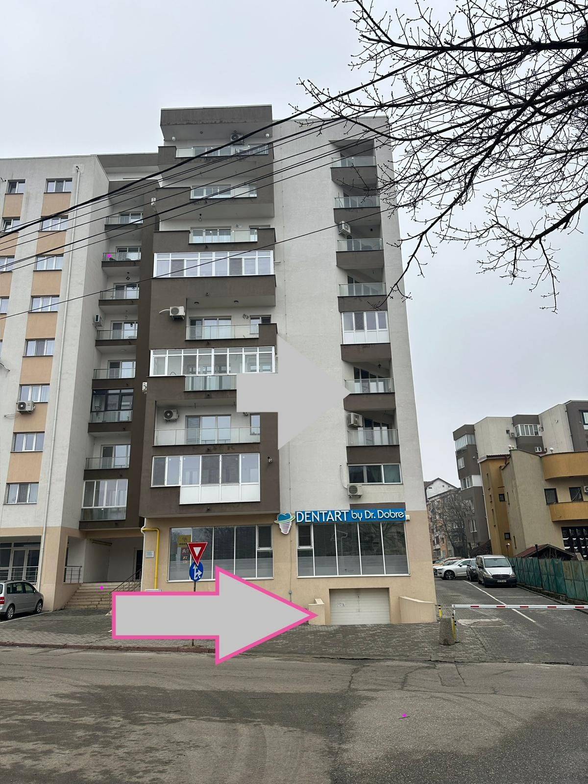 Loc de parcare tip garaj de închiriat în Piața Gării, Craiova