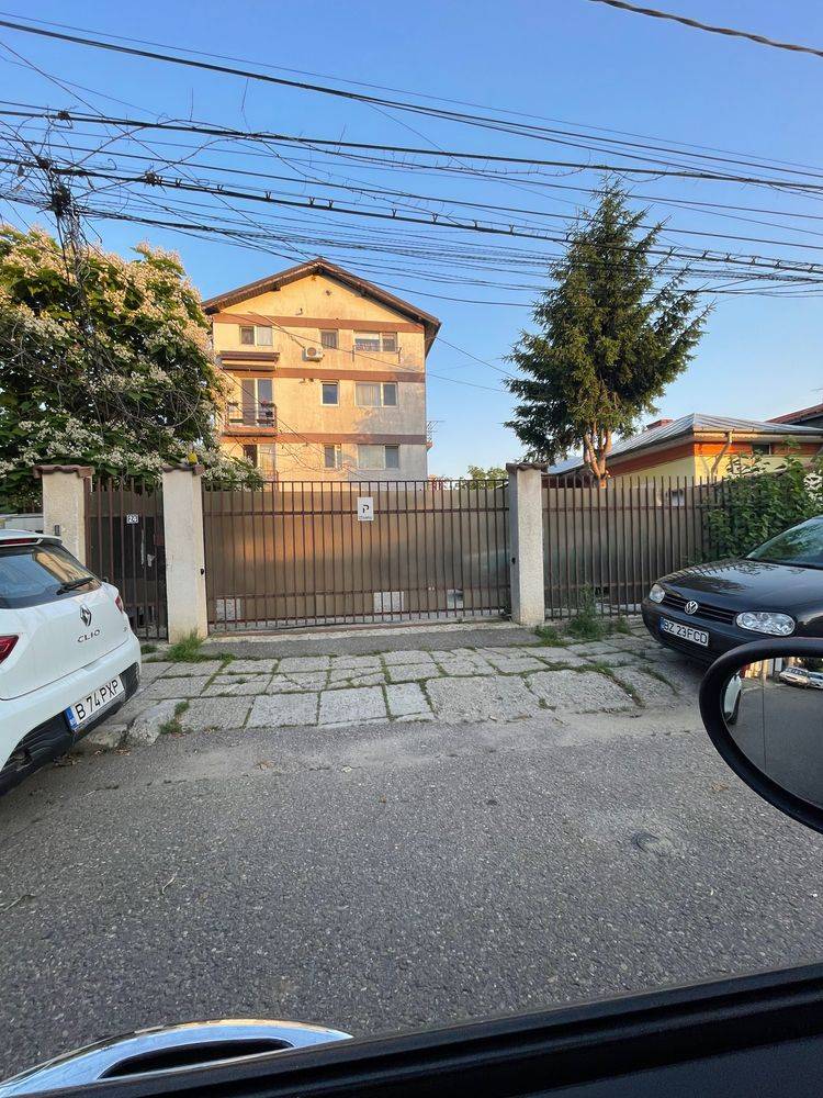 Loc de parcare exterior de vânzare în Cartierul Independenței, Buzau
