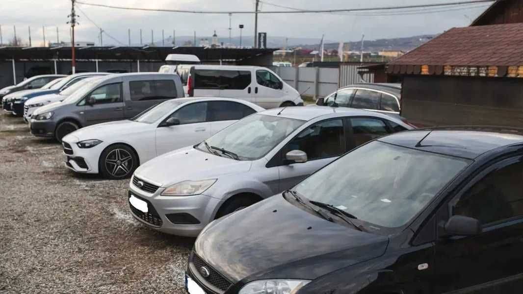 Loc de parcare exterior de închiriat în Strada Traian Vuia 149, Cluj-Napoca – fotografia 2