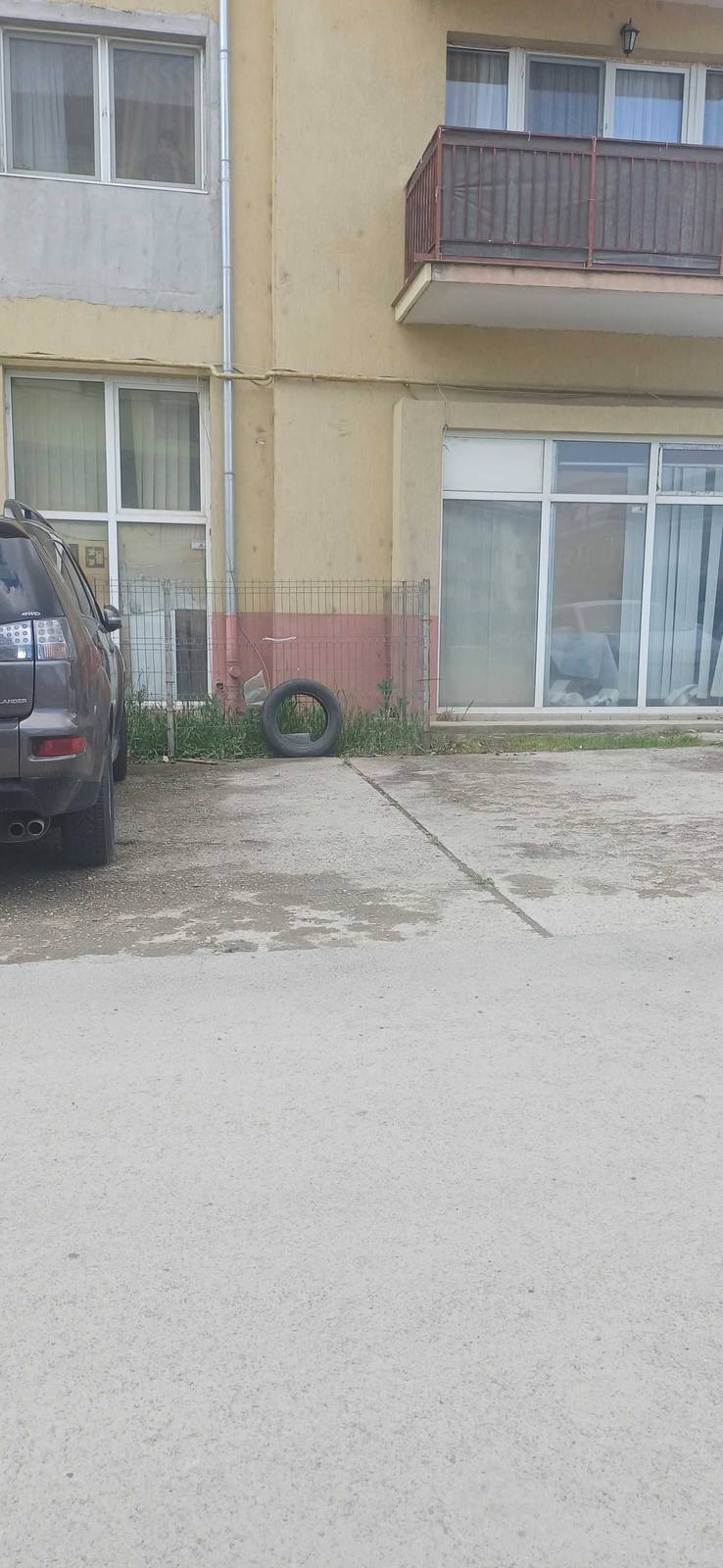 Loc de parcare interior de vânzare în Floresti