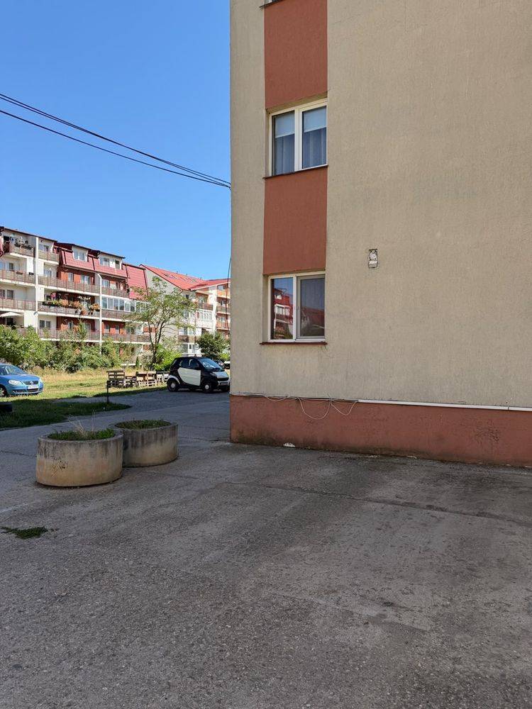Loc de parcare exterior de vânzare în Strada Eroilor 172, Floresti – fotografia 3