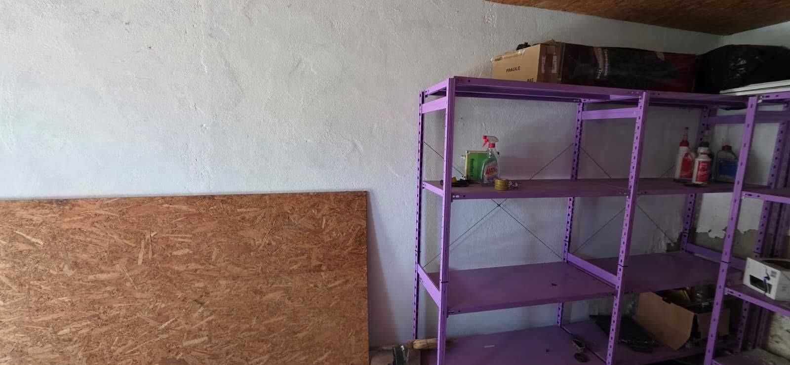 Loc de parcare tip garaj de vânzare în Slobozia