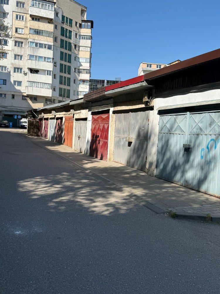 Loc de parcare tip garaj de vânzare în Strada Ștefan cel Mare 331, Vaslui