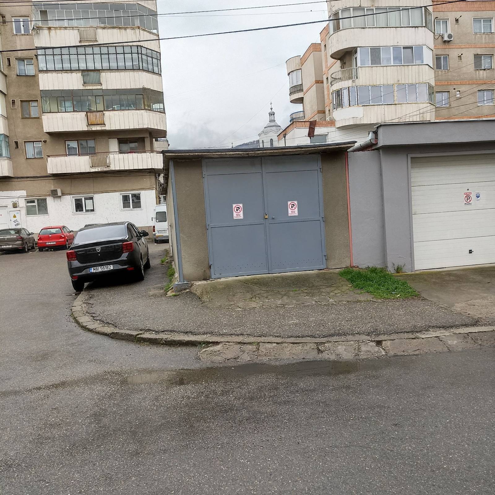 Loc de parcare tip garaj de vânzare în Deva – fotografia 2