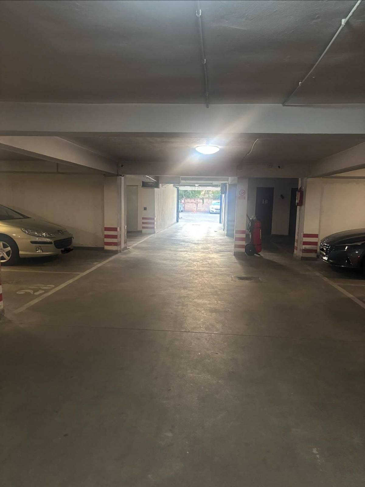 Loc de parcare interior de vânzare în Oradea – fotografia 3