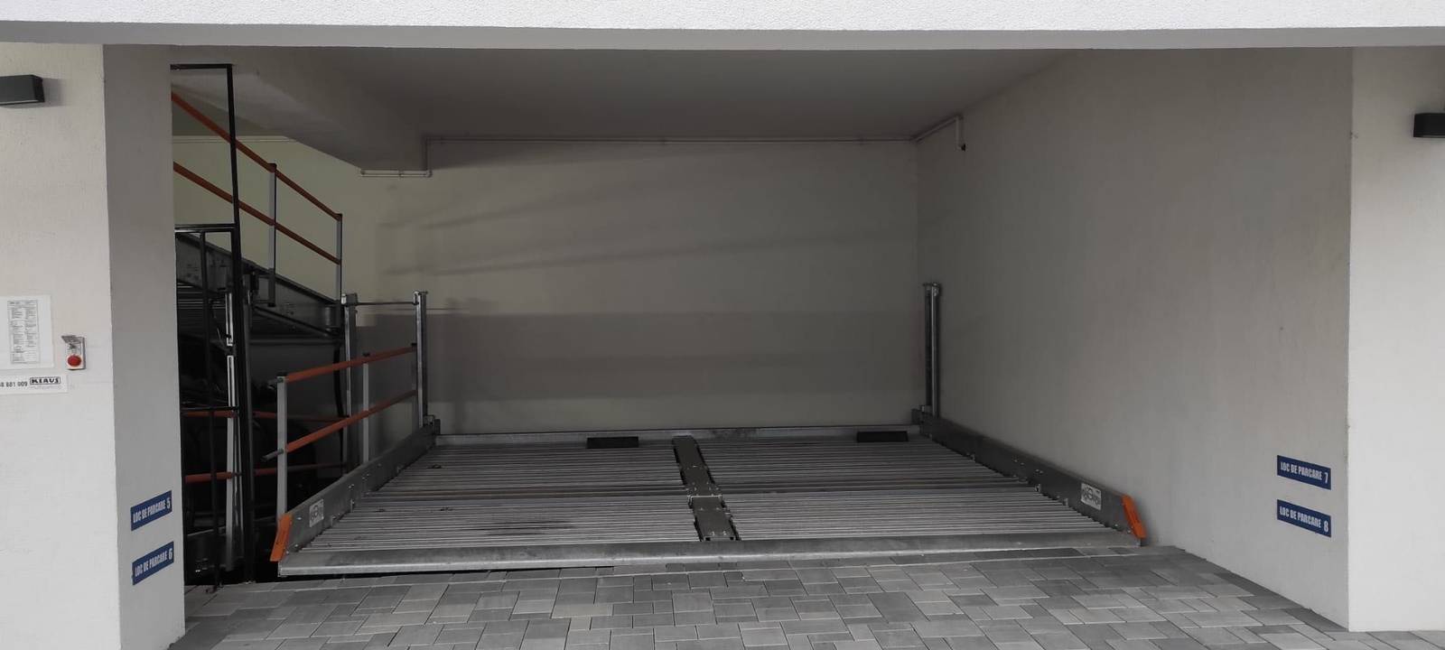 Loc de parcare interior de vânzare în Strada Crinului 1, Oradea – fotografia 2