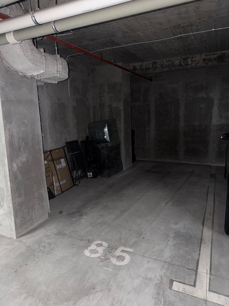 Loc de parcare tip boxă de vânzare în Sectorul 6
