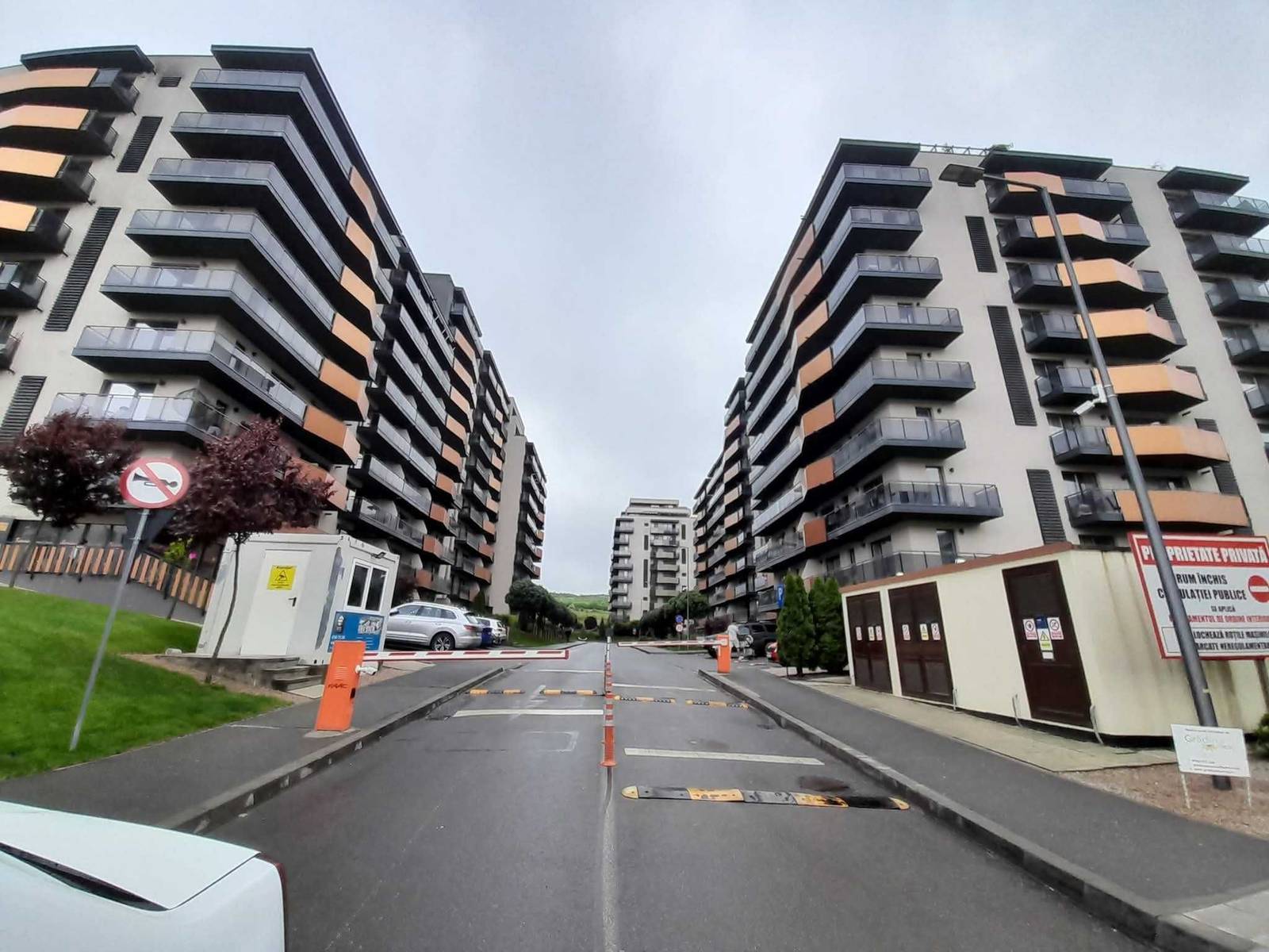 Loc de parcare interior de vânzare în Strada Soporului 8, Cluj-Napoca
