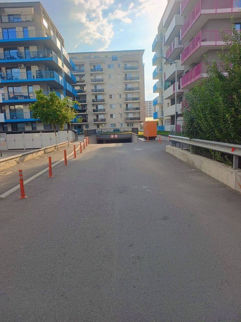 Loc de parcare interior de vânzare în Strada Avram Iancu 460E, Floresti – fotografia 3