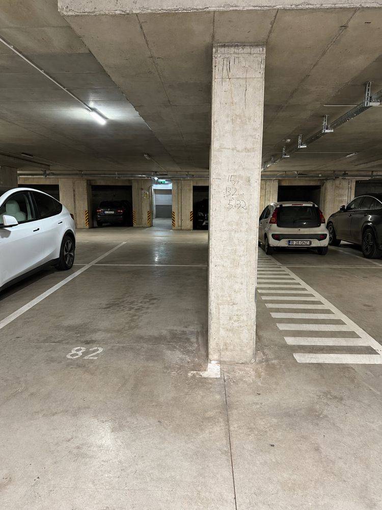 Loc de parcare interior de vânzare în Sectorul 2