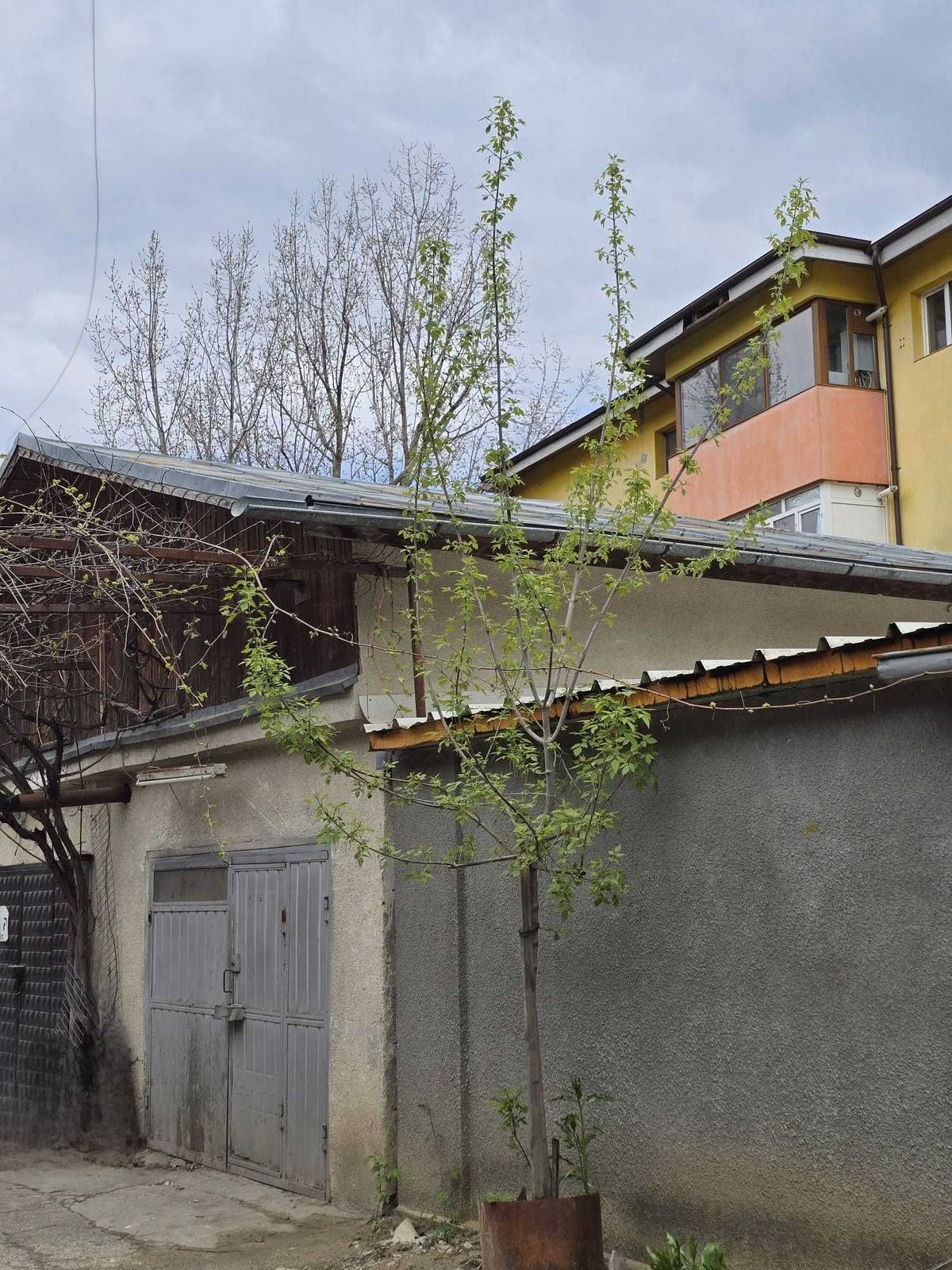 Loc de parcare tip garaj de vânzare în Vaslui – fotografia 2