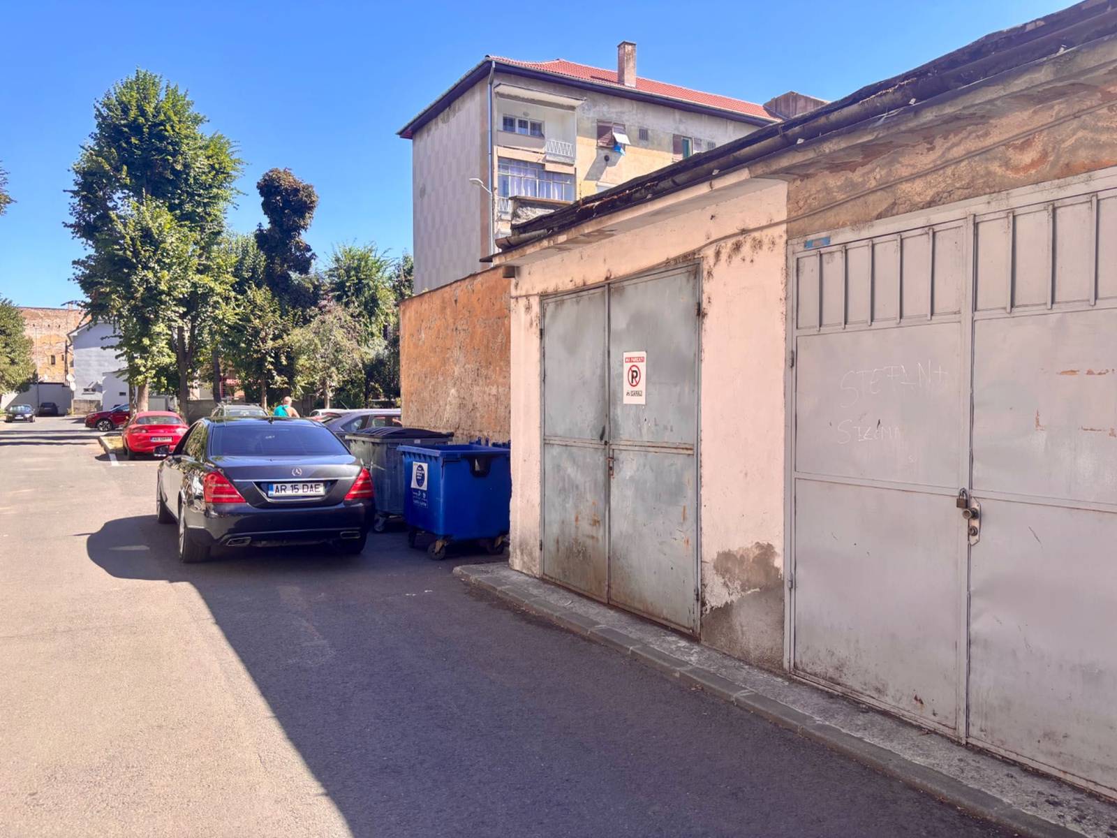 Loc de parcare tip garaj de vânzare în Strada Tudor Vladimirescu Se, Arad