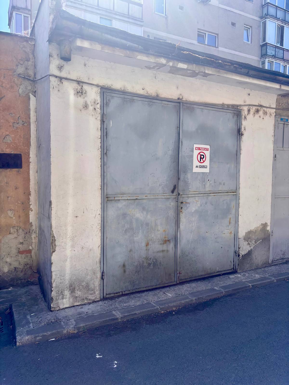 Loc de parcare tip garaj de vânzare în Strada Tudor Vladimirescu Se, Arad – fotografia 3