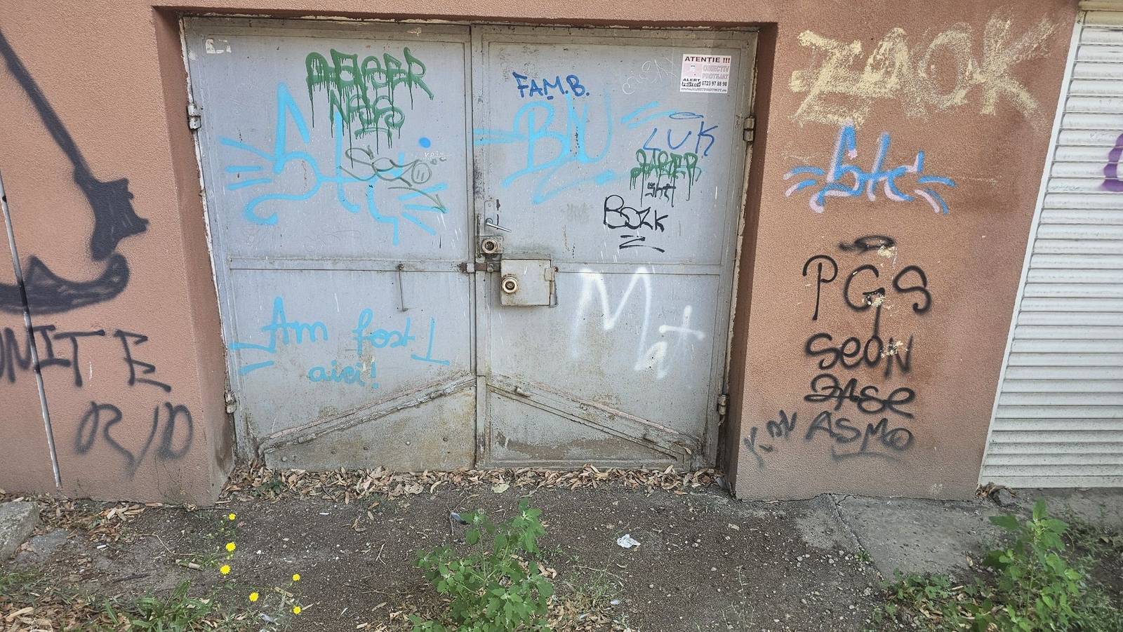 Loc de parcare tip garaj de vânzare în Șoseaua Ion Mihalache 321, Sectorul 1