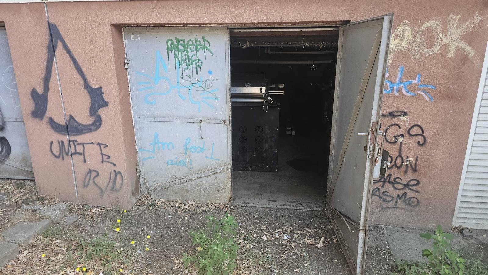 Loc de parcare tip garaj de vânzare în Șoseaua Ion Mihalache 321, Sectorul 1 – fotografia 2